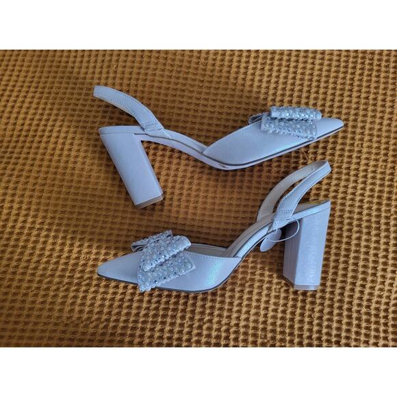 Jessica Simpson Bow Rhinestone Cream Pearl Party Holiday Wedding Heel NWOT 9 - Picture 2 of 4
